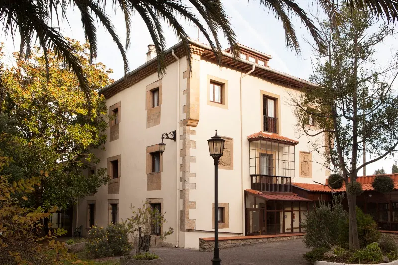 Residencia de mayores Palacio de Caldones | DomusVi - Residencia de ancianos en Gijón - foto 2