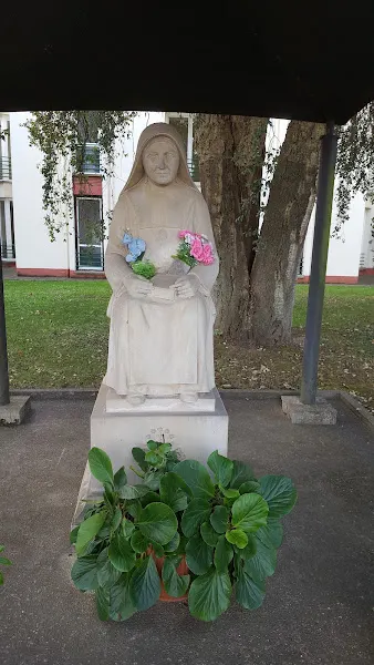 Instituto Hermanas Josefinas de la Caridad - Residencia Ntra. Sra. de Lourdes - Vic