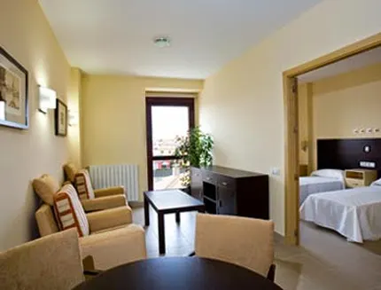 Residencia de Ancianos en Sevilla Dr. Gregorio Medina Blanco CER-ESPARTINAS