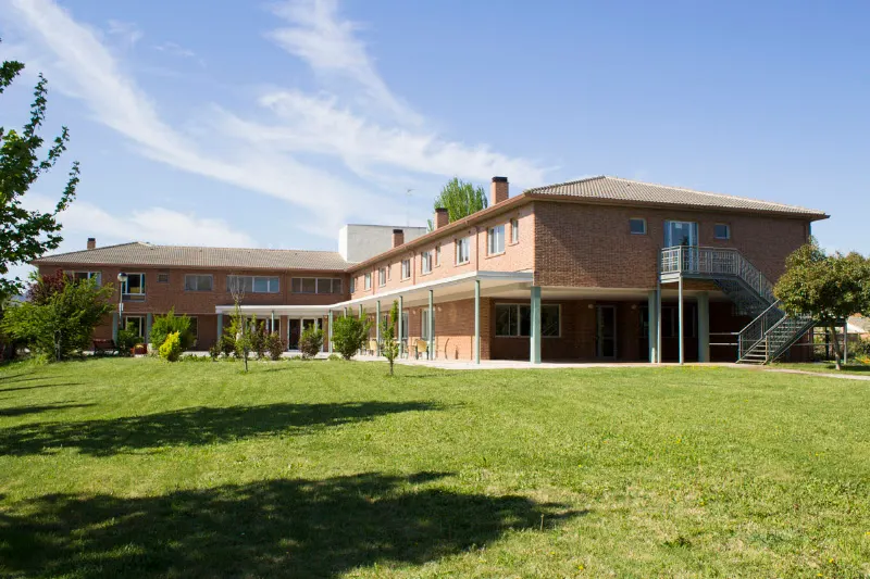 Residencia de Ancianos Santa Fé, Zaragoza | VITALIA HOME - Residencia de ancianos en Cuarte de Huerva - foto 2
