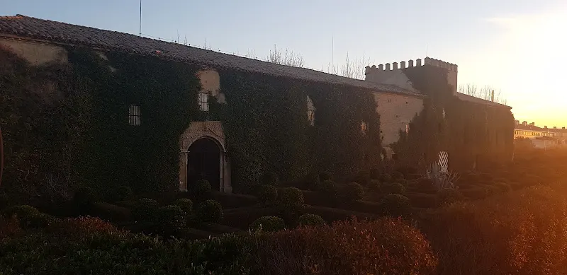 Residencia de la 3.ª Edad El Olmo - Residencia geriátrica en La Puebla de Alfinden - foto 2