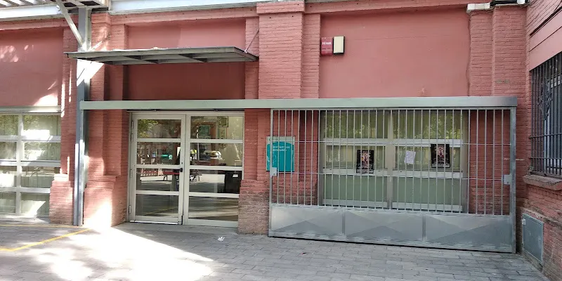 Casal Gent Gran Santa Eulàlia - Residencia de ancianos en Hospitalet de Llobregat (L) - foto 2