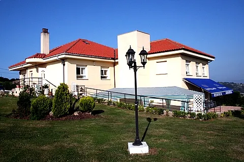 Residencia Geriátrica Rey Pelayo - Residencia de ancianos en Gijón - foto 2