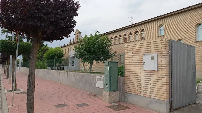 Residencia El Pinar - Milagro