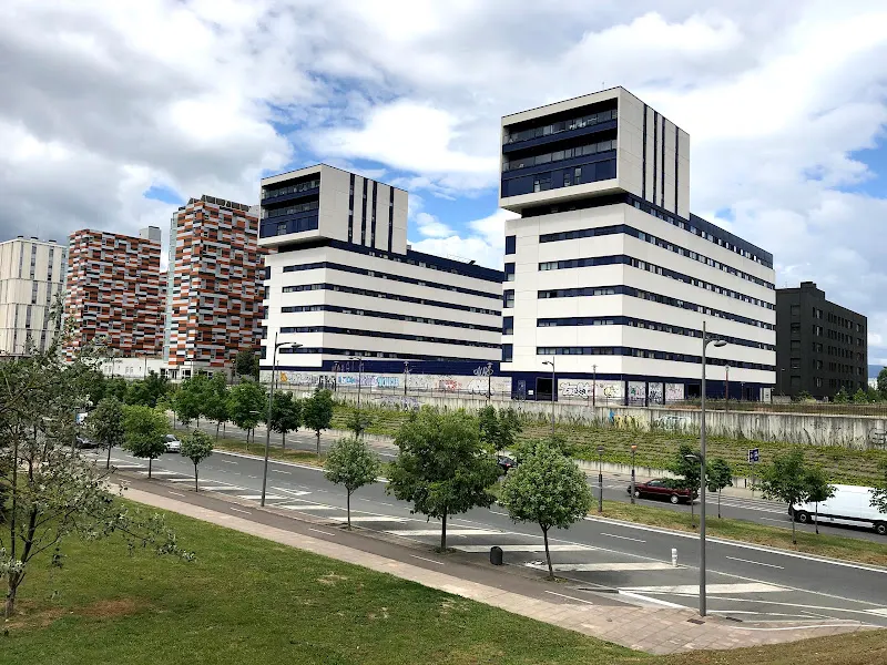 RESIDENCIA ROURE - Residencia de ancianos en Vitoria-Gasteiz - foto 2