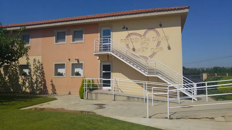 Residència Geriàtrica Sagrat Cor - Residencia de ancianos en Lleida - foto 2