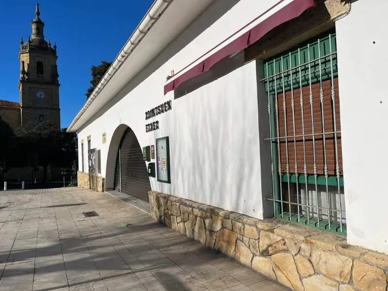 Adintsuen Etxea. Hogar del jubilado - Bilbao
