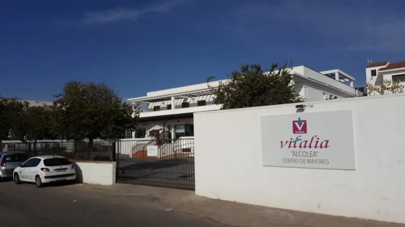 El Yate - Residencia de ancianos en Córdoba - foto 2