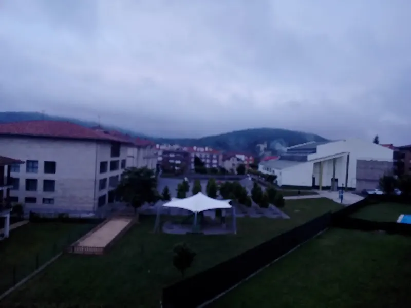 Residencia Zabalbide - Vitoria-Gasteiz