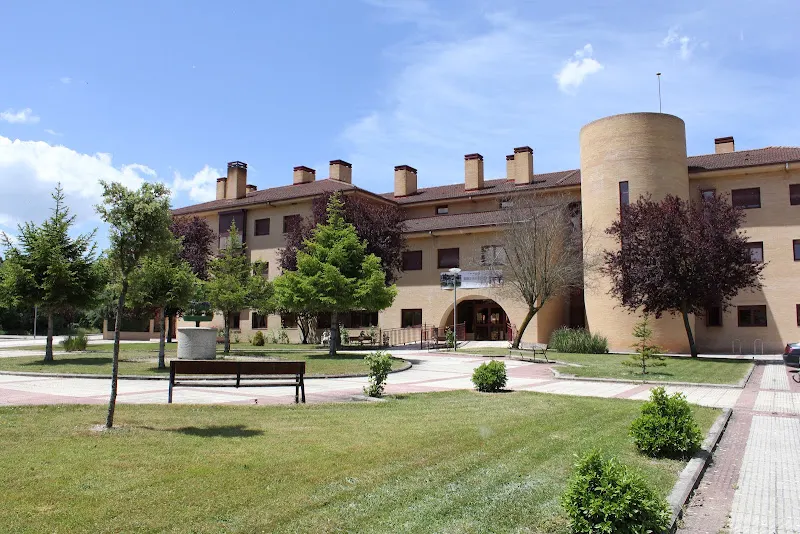 Residencia de Mayores Valle de Tobalina - Residencia de ancianos en Miranda de Ebro - foto 2