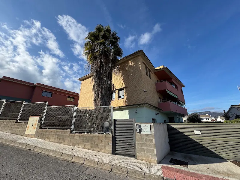 Residència Gent Gran a Abrera | Centre de Dia | Bel Edad Canigó - Residencia de ancianos en Abrera - foto 2