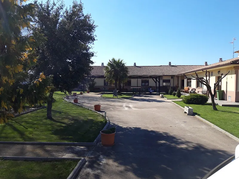 Residencia los Ángeles del Páramo Gestión Privada - Santa Maria del Paramo