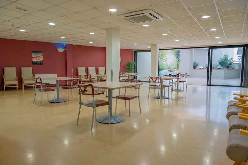 Residència Vall del Terri - Residencia de ancianos en Banyoles - foto 2