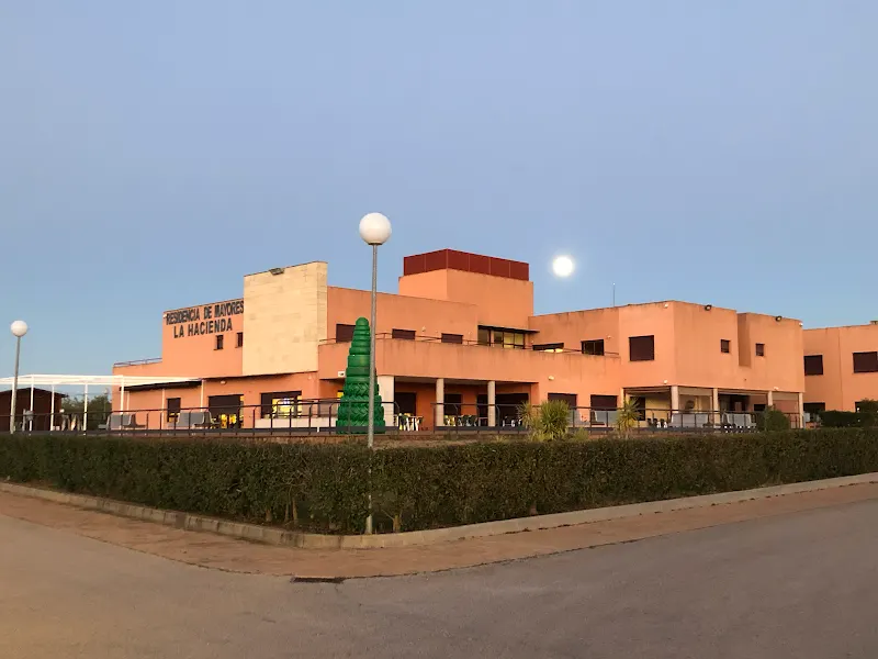 Residencia Y Centro De Día El Molino - Torrequemada