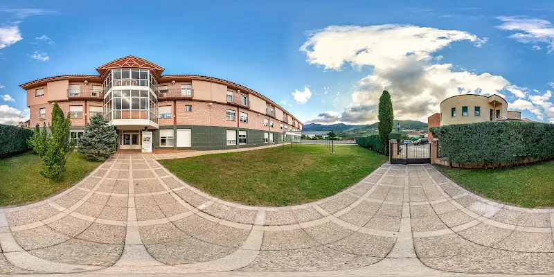 Residencia de Mayores de Mombeltrán “San Andrés” - Nexus Integral - Residencia de ancianos en Talavera de la Reina - foto 2